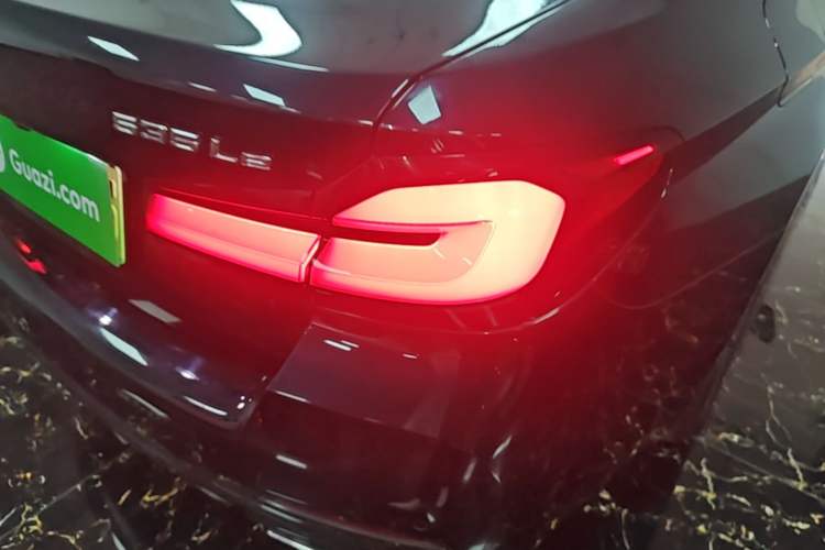 Used BMW 5 Series New Energy 2022 Second Facelift 535Le Pioneer Edition M Sport Package Right Rear Taillight