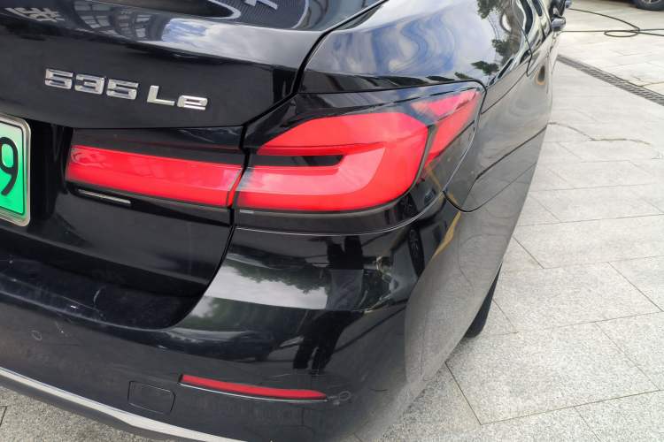 Used BMW 5 Series New Energy 2022 Updated Version 535Le Luxury Package Right Rear Taillight