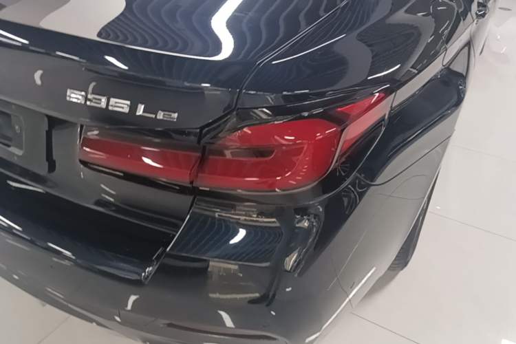 Used BMW 5 Series New Energy 2022 Second Facelift 535Le M Sport Package Right Rear Taillight