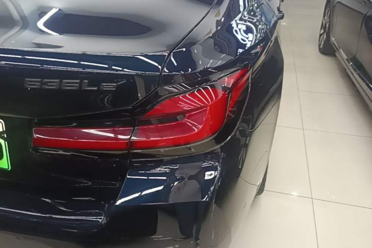 Used BMW 5 Series New Energy 2022 Restyled 535Le M Sport Package Right Rear Taillight