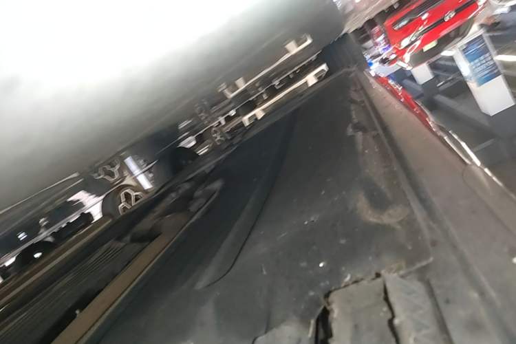 Used BMW 5 Series New Energy 2022 Restyled 535Le M Sport Package Right Side Sill