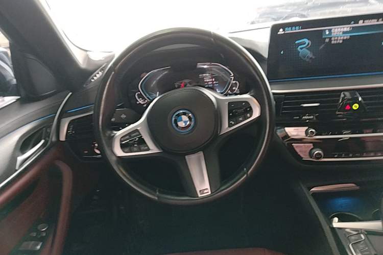 Used BMW 5 Series New Energy 2022 Restyled 535Le M Sport Package Steering Wheel