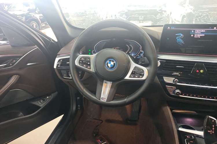 Used BMW 5 Series New Energy 2022 Second Facelift 535Le Pioneer Edition M Sport Package Steering Wheel