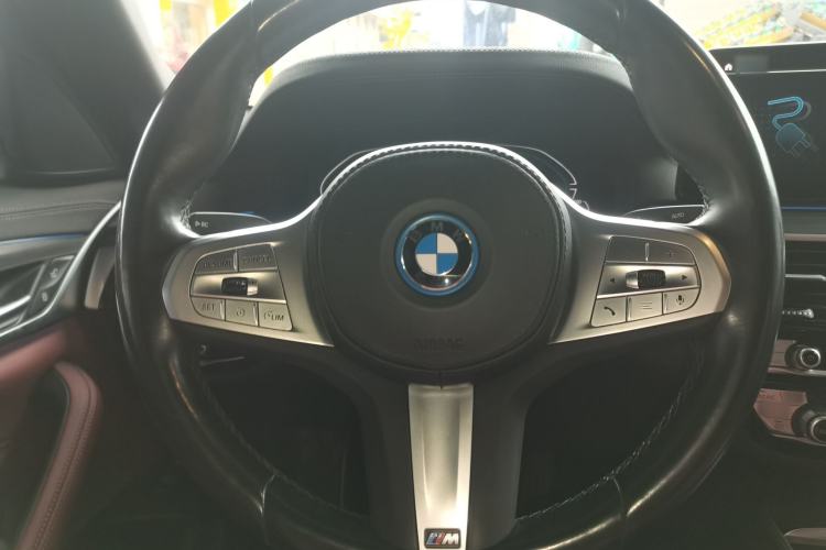 Used BMW 5 Series New Energy 2022 Second Facelift 535Le M Sport Package Steering Wheel