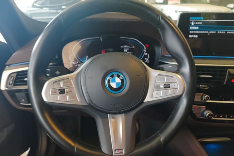 Used BMW 5 Series New Energy 2022 Second Facelift 535Le Pioneer Edition M Sport Package Steering Wheel