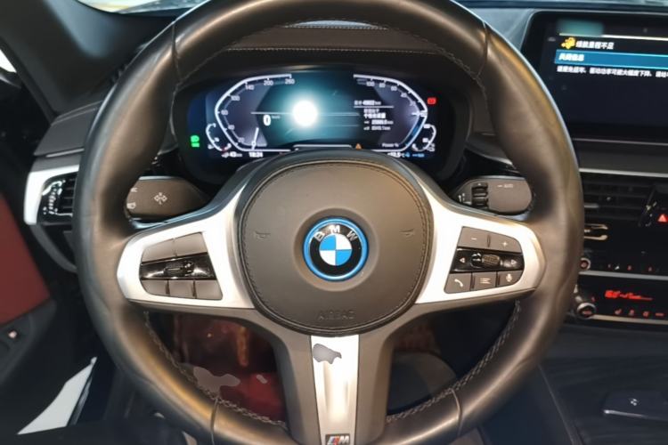 Used BMW 5 Series New Energy 2022 Restyled 535Le M Sport Package Steering Wheel