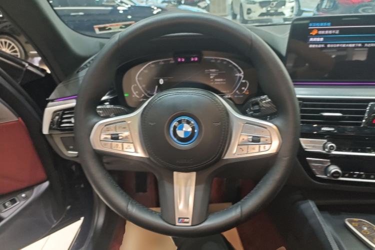 Used BMW 5 Series New Energy 2022 Restyled 535Le Pioneer Edition M Sport Package Steering Wheel
