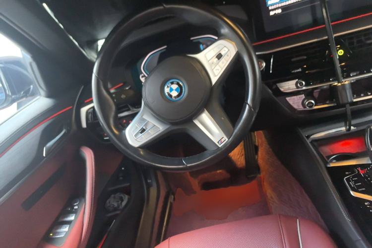 Used BMW 5 Series New Energy 2022 Second Facelift 535Le M Sport Package Steering Wheel