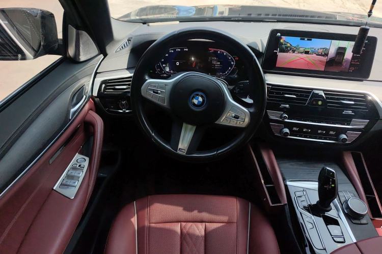 Used BMW 5 Series New Energy 2022 Second Facelift 535Le M Sport Package Steering Wheel