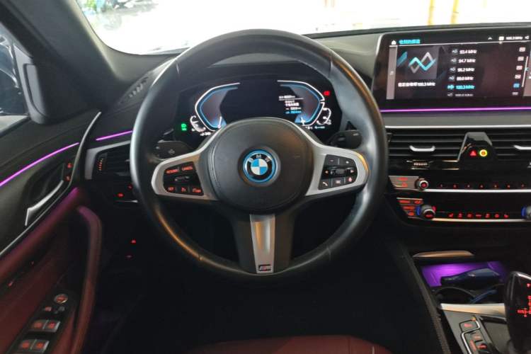 Used BMW 5 Series New Energy 2022 Restyled 535Le M Sport Package Steering Wheel