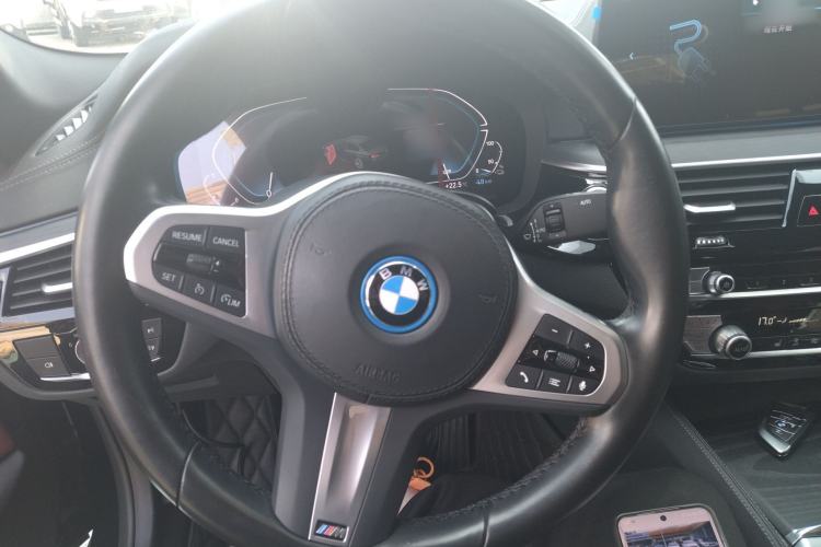 Used BMW 5 Series New Energy 2022 Second Facelift 535Le Luxury Package Steering Wheel
