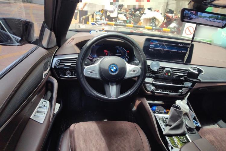 Used BMW 5 Series New Energy 2022 Second Facelift 535Le M Sport Package Steering Wheel