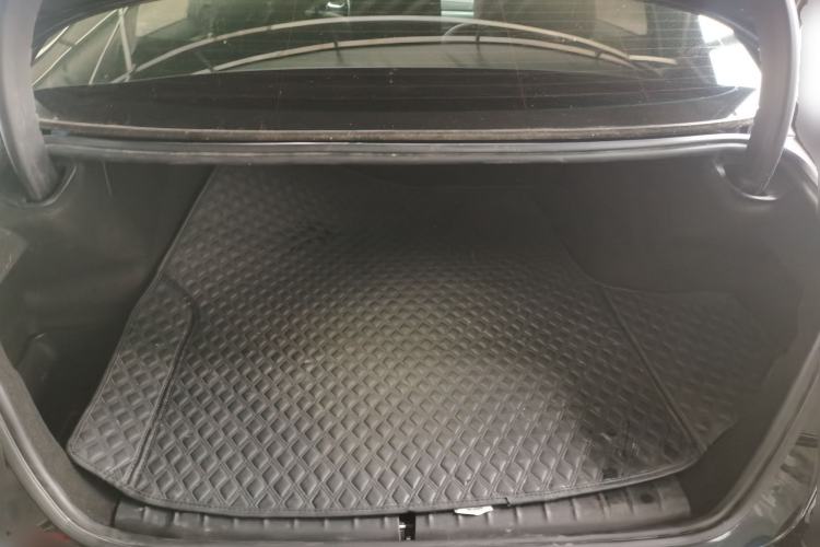 Used BMW 5 Series New Energy 2022 Second Facelift 535Le M Sport Package Trunk