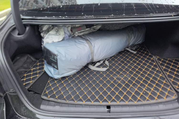 Used BMW 5 Series New Energy 2022 Restyled 535Le M Sport Package Trunk