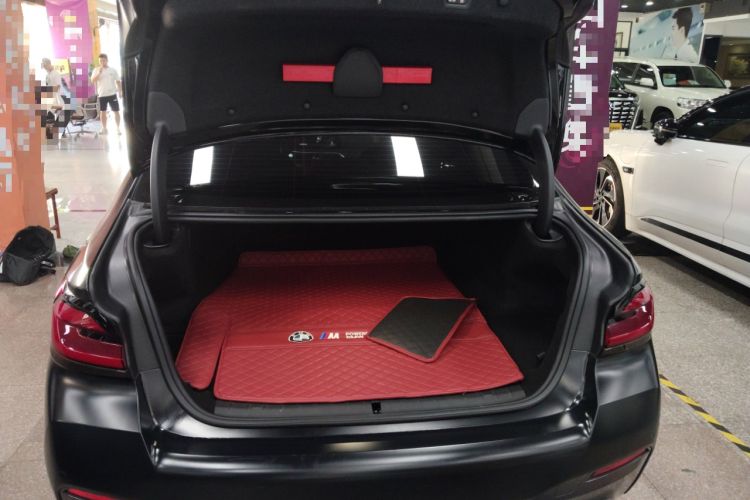 Used BMW 5 Series New Energy 2022 Second Facelift 535Le M Sport Package Trunk