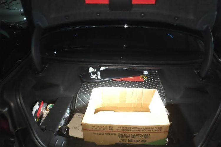 Used BMW 5 Series New Energy 2022 Updated Version 535Le Luxury Package Trunk