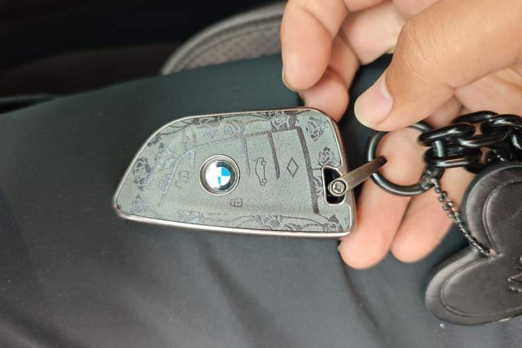 Used BMW 5 Series New Energy 2022 Restyled 535Le M Sport Package Vehicle Key