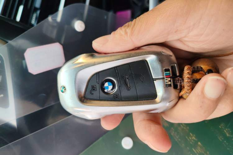 Used BMW 5 Series New Energy 2022 535Le Pioneer Edition M Sport Package Vehicle Key