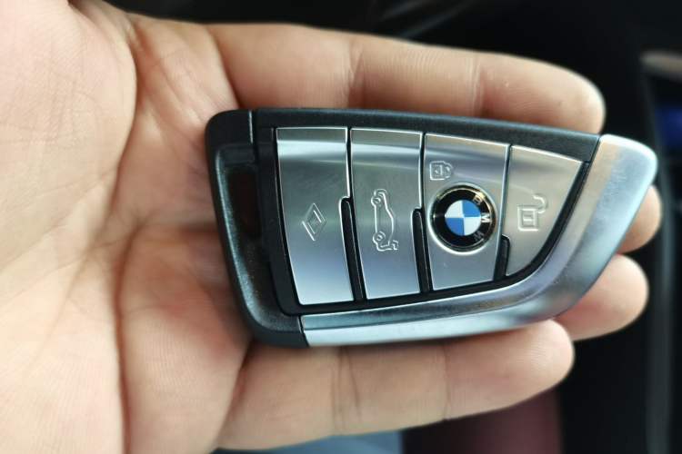 Used BMW 5 Series New Energy 2022 Second Facelift 535Le M Sport Package Vehicle Key