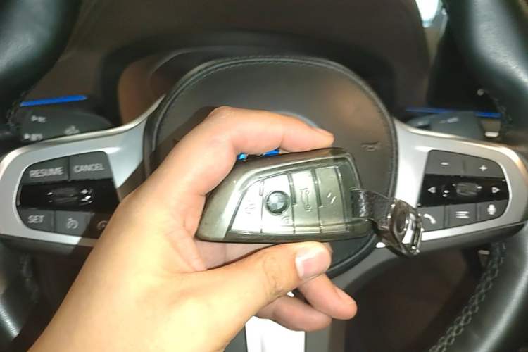 Used BMW 5 Series New Energy 2022 Restyled 535Le M Sport Package Vehicle Key