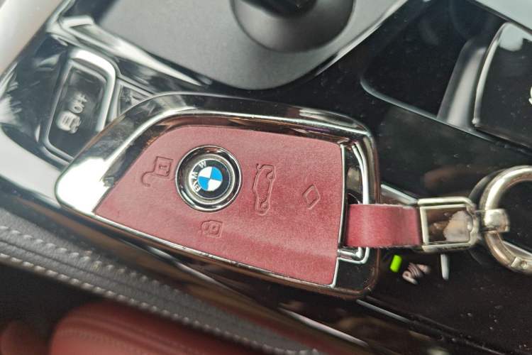 Used BMW 5 Series New Energy 2022 535Le Pioneer Edition M Sport Package Vehicle Key