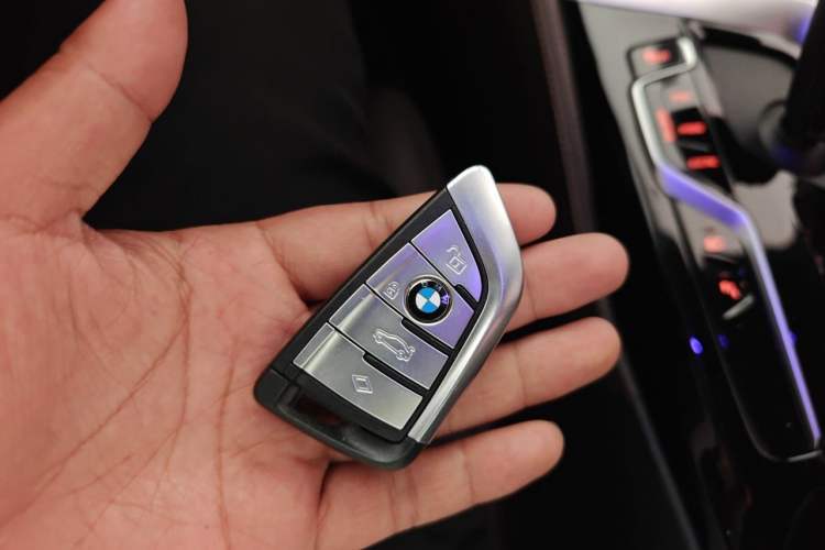 Used BMW 5 Series New Energy 2022 535Le Pioneer Edition M Sport Package Vehicle Key