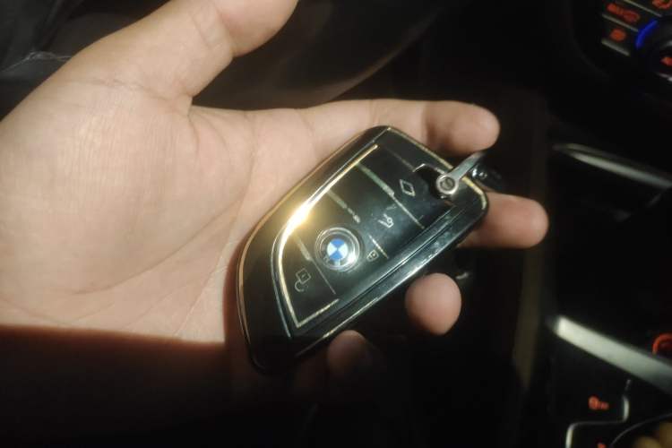 Used BMW 5 Series New Energy 2022 Restyled 535Le M Sport Package Vehicle Key