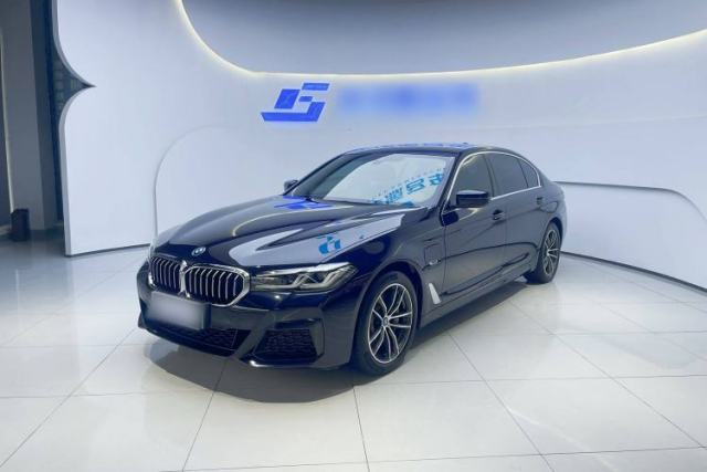 Ojetý BMW 5 Series New Energy 2022 Restyled 535Le M Sport Package