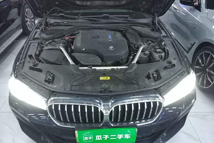 Used BMW 5 Series New Energy 2022 Second Facelift 535Le M Sport Package Engine Bay