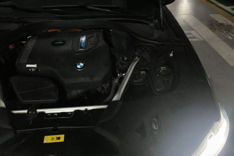 Used BMW 5 Series New Energy 2022 535Le Pioneer Edition M Sport Package Engine Bay Left