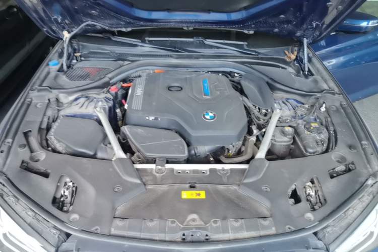 Used BMW 5 Series New Energy 2022 Restyled 535Le Pioneer Edition M Sport Package Engine Bay
