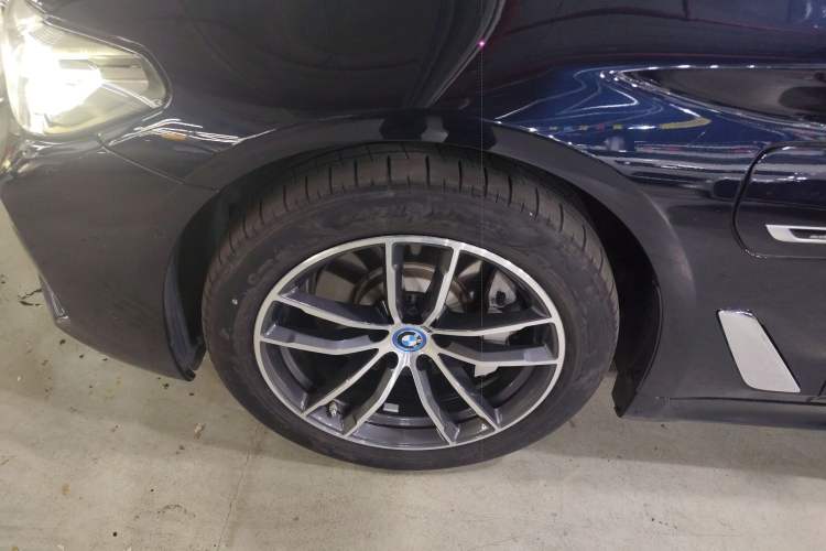 Used BMW 5 Series New Energy 2022 Second Facelift 535Le Pioneer Edition M Sport Package Exterior 7