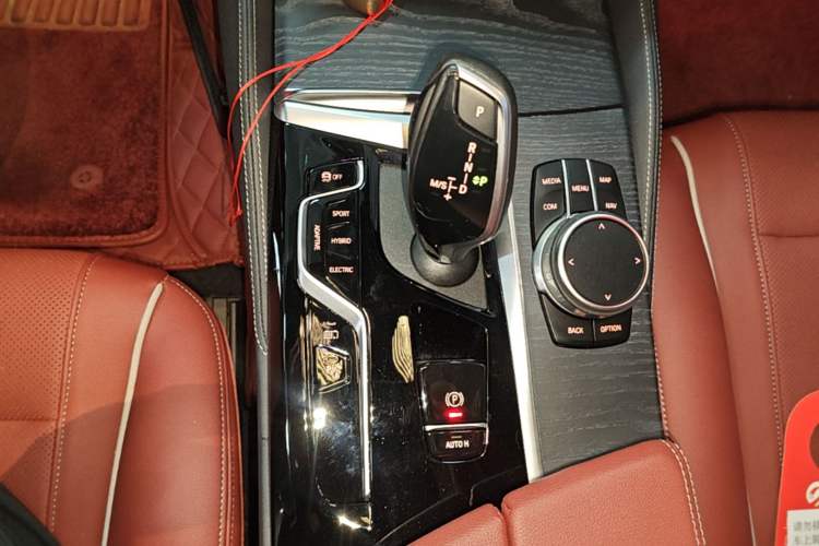 Used BMW 5 Series New Energy 2022 535Le M Sport Package Gear Lever