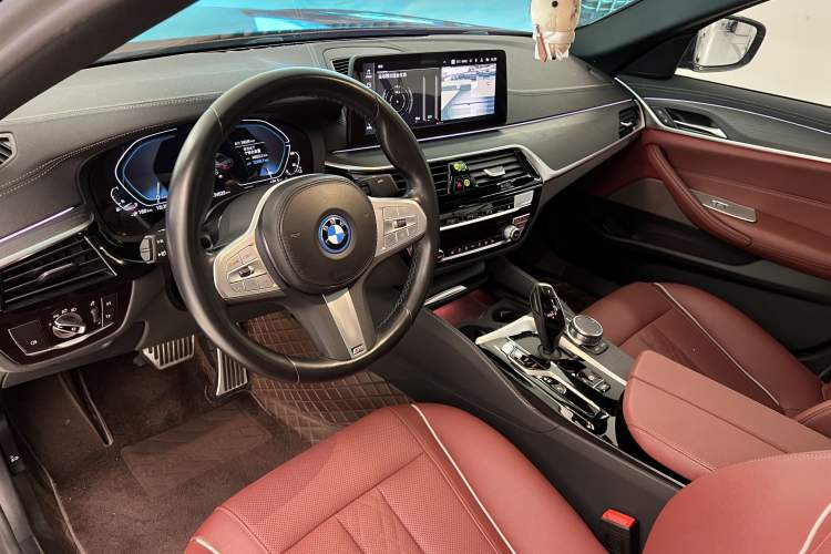 Used BMW 5 Series New Energy 2022 Second Facelift 535Le M Sport Package Interior 11