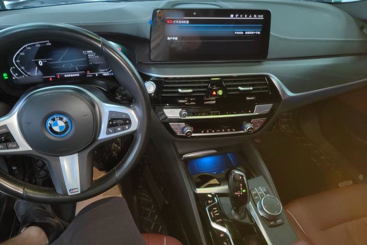 Used BMW 5 Series New Energy 2022 535Le M Sport Package Interior 2