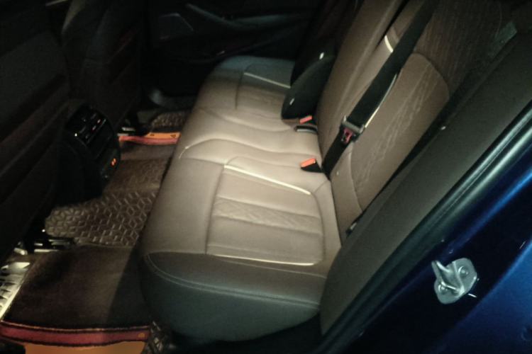 Used BMW 5 Series New Energy 2022 535Le Pioneer Edition M Sport Package Left Rear Seat