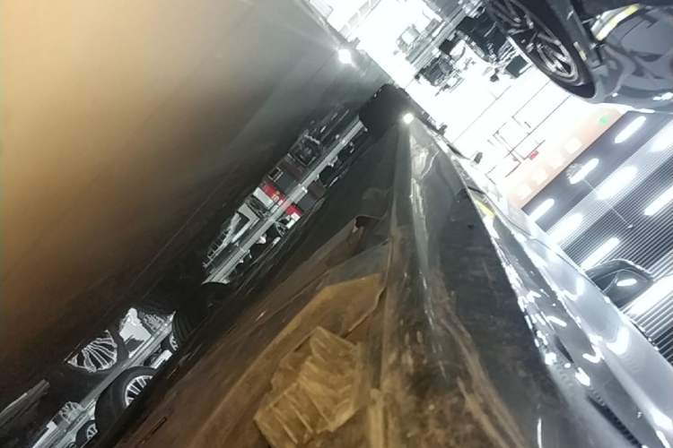 Used BMW 5 Series New Energy 2022 Second Facelift 535Le M Sport Package Left Side Sill