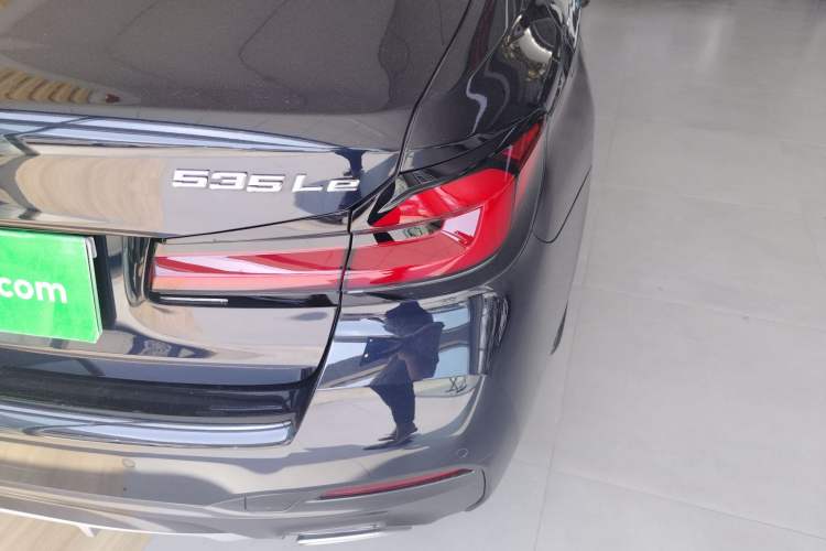 Used BMW 5 Series New Energy 2022 535Le M Sport Package Right Rear Taillight