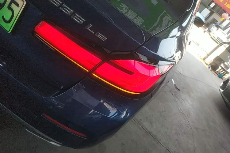 Used BMW 5 Series New Energy 2022 Updated Version 535Le Luxury Package Right Rear Taillight