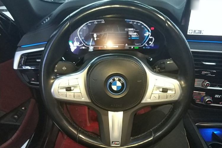 Used BMW 5 Series New Energy 2022 Second Facelift 535Le M Sport Package Steering Wheel