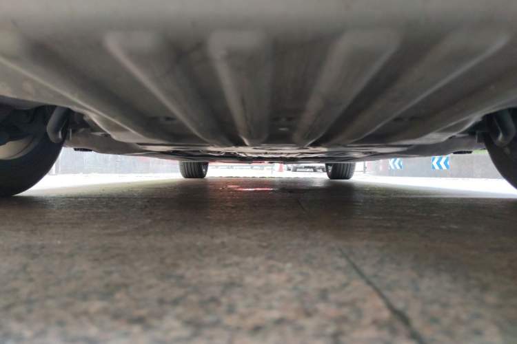 Used BMW 5 Series New Energy 2022 535Le Luxury Package Chassis Front