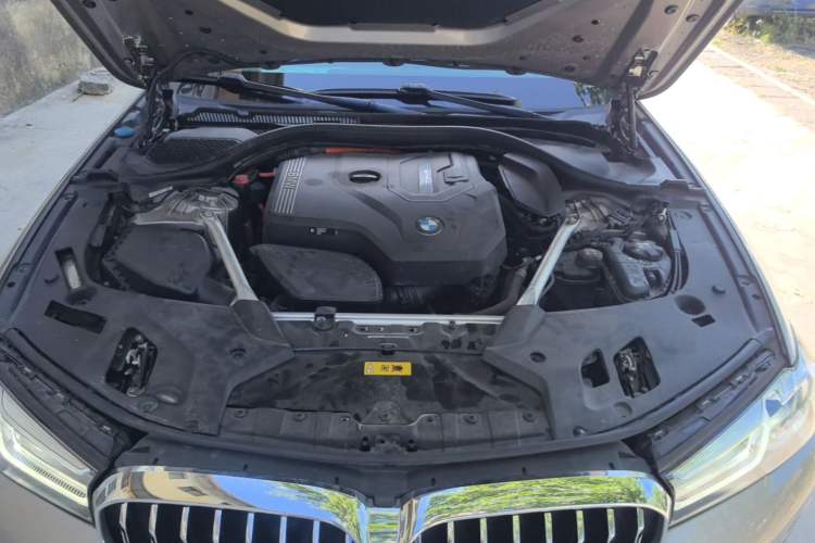 Used BMW 5 Series New Energy 2022 535Le Luxury Package Engine Bay