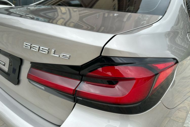 Used BMW 5 Series New Energy 2022 Restyled 535Le M Sport Package Exterior 8