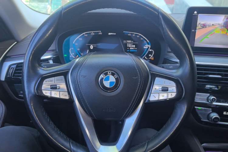 Used BMW 5 Series New Energy 2022 535Le Luxury Package Steering Wheel