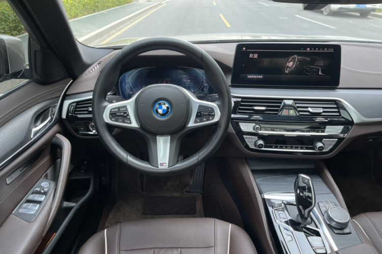 Used BMW 5 Series New Energy 2022 Restyled 535Le M Sport Package Steering Wheel