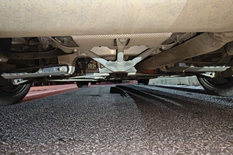 Used BMW 5 Series New Energy 2022 535Le M Sport Package Chassis Rear