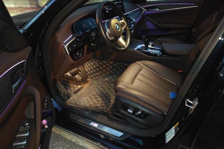 Used BMW 5 Series New Energy 2022 535Le M Sport Package Driver Seat