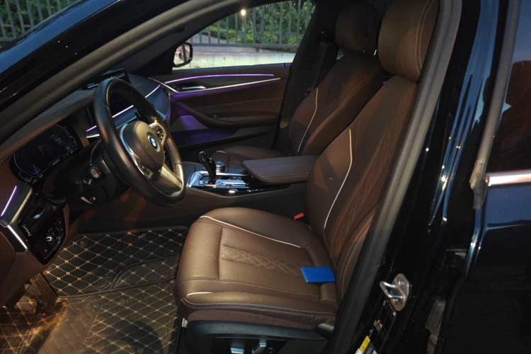 Used BMW 5 Series New Energy 2022 535Le M Sport Package Left Front Seat