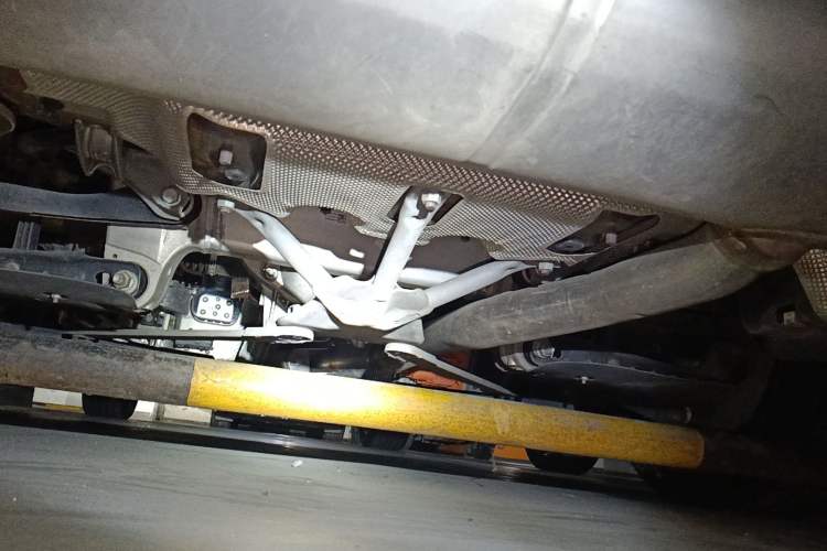 Used BMW 5 Series New Energy 2022 Second Facelift 535Le M Sport Package Chassis Rear