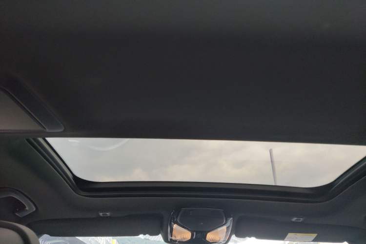 Used BMW 5 Series New Energy 2022 Revised Version 3 535Le Pioneer Edition M Sport Package Headliner
